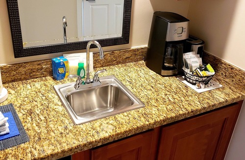 Williamsburg Apartment | Marriott Grande Vista Deluxe Studio Luxury Resort April 12-19 25 Sat Check-in