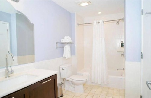 Celebration Condo | Melia Orlando at Celebration 2br suite, Saturday check-in