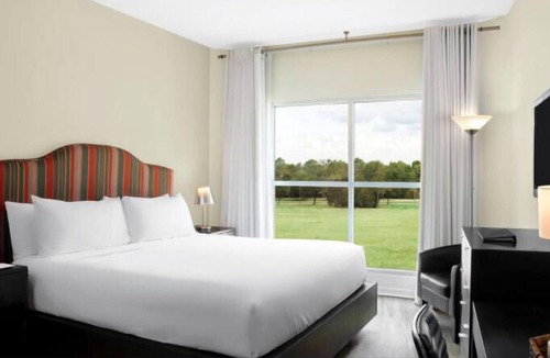 Celebration Condo | Melia Orlando at Celebration 2br suite, Saturday check-in