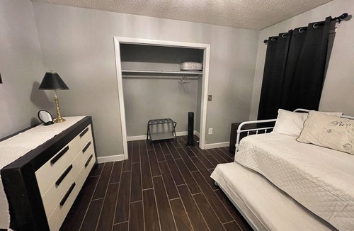 Lake City House | Mi Casa Es Tu Casa - "The Gateway to Florida" a Charming Accommodation for 8
