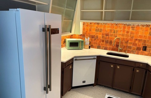 Springdale House | Mid Century Home, Downtown Springdale with Hot Tub & Fire Pit