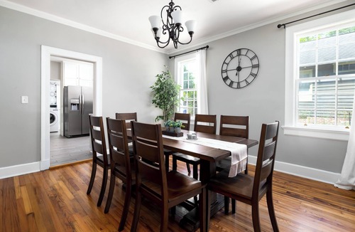 Columbus House | Midtown Brick Cottage 3BR, 2BA 15 Mins to Ft Moore