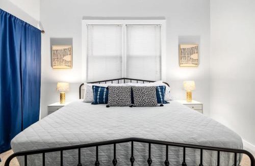 Midtown House | Midtown Guest House - private entrance