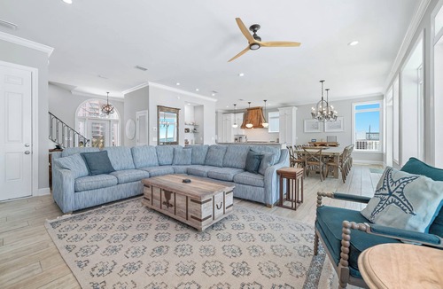 Gulf Shores House | Miltys Martini by GSVR | Luxurious Beachfront Retreat w/NEW Porches & Pool + FREE Activities/Golf