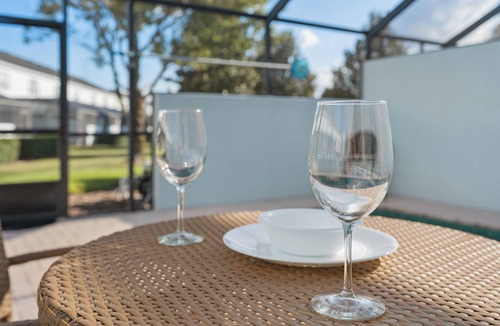 Windsor Hills House | Minutes Away from Theme Parks! 3-Bed Townhome, 6 minutes to Disney World!