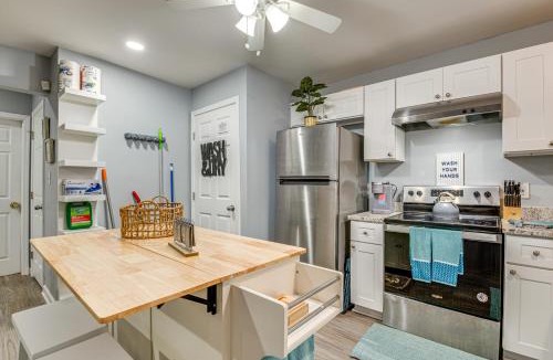East Side House | Minutes to Hospitals: Atlanta Home w/Deck + Grill