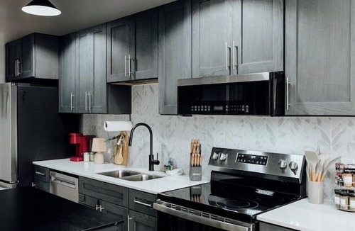 Montgomery Apartment | Modern 2BR Capitol Retreat | WiFi + Rain Showers