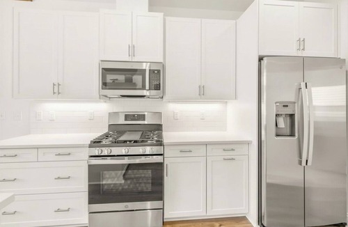 Tallahassee House | Modern 3BR/2.5BTH Landon Hills Retreat