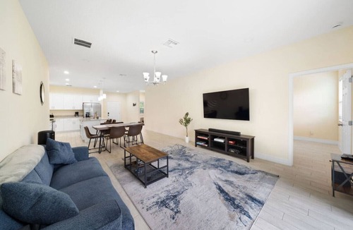 Oviedo House | Modern Casa-10 minutes from UCF