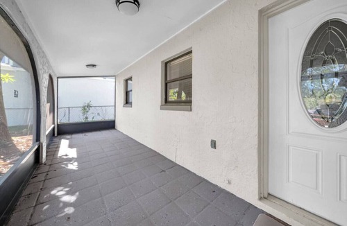Orlando House | Modern Getaway Close to Disney