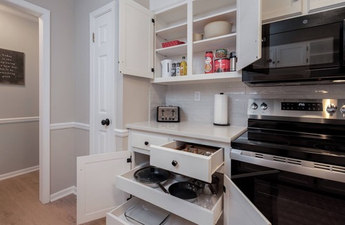Tuscaloosa House | Modern Haven off McFarland - 6 mins from UA