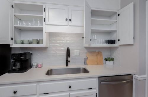 Tuscaloosa House | Modern Haven off McFarland - 6 mins from UA