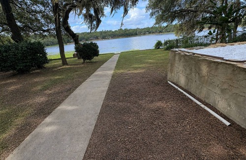 Keystone Heights House | Modern Lakefront Getaway ,Family Friendly & Relaxing