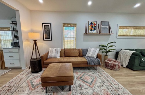 Monroe Other | Modern Monroe Farmhouse 3bd/1bth sleeps 7