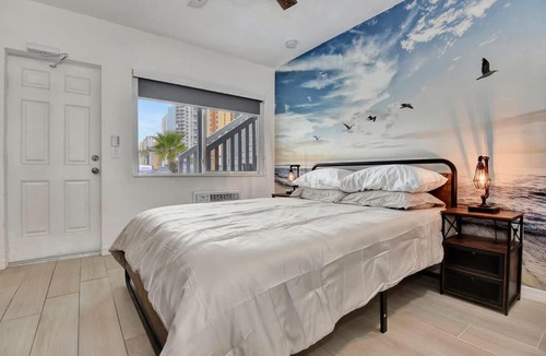 Daytona Beach Shores Apartment | Modern Queen Suite #2 - Steps to Daytona Beach