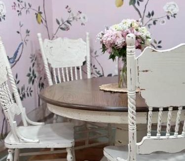 Loxley House | Mon Sherri - The Cottage