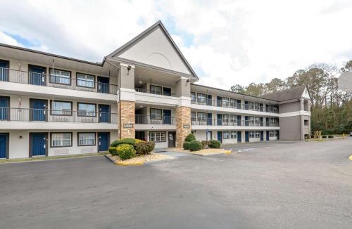 Columbus Hotel | Motel 6 Columbus, GA Columbus Airport