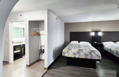 Pine Bluff Hotel | Motel 6 Pine Bluff, AR