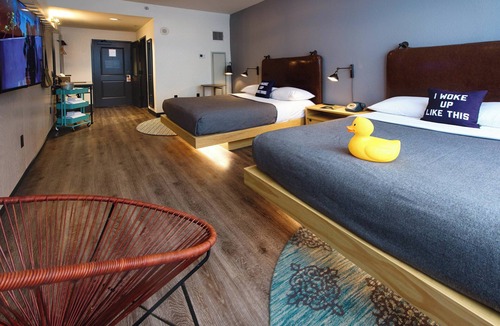 Central Business District Hotel | Moxy New Orleans Downtown French Quarter Area