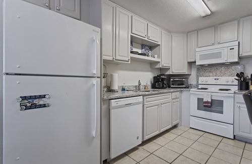 Biloxi Cottage | Mr. John’s Corner Cottage on Government St. in downtown Ocean Springs!