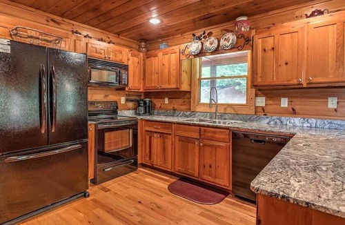 My Mountain Cabin | My Mountain Retreat- Pet Friendly | Screened Porches | Paved Roads