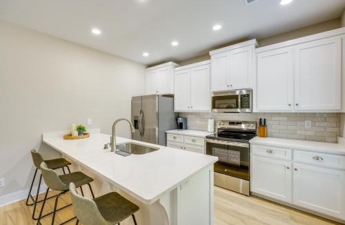 Millbrook House | Near 17 Springs Sports Complex: Millbrook Duplex!