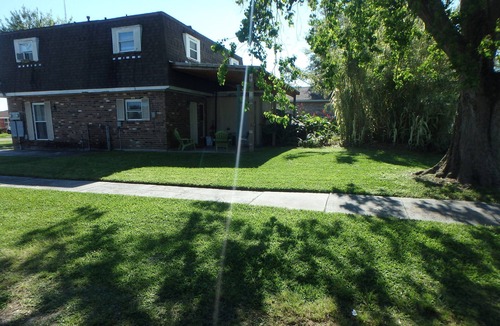 Chalmette House | NEAR FRENCH QUARTER - 2 Bedroom Townhouse, SAFE neighbornood