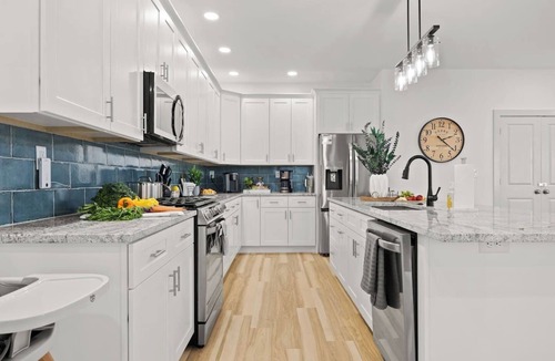 Mableton House | Near Truist Park, SixFlags/Sleeps 10/GameRm/Pets ok/Teen Loft