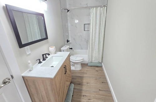 Pittsburgh House | NEW - Atlanta Gem: 4-bedroom 3.5-bathroom Home
