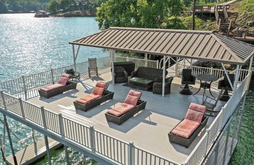 Crane Hill House | NEW Bella Vista - Sunset Views, 2-Story Dock, Outdoor TV + Kitchen, Game Room