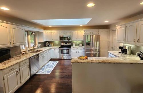 Birchwood Farms House | NEW! Golfview Retreat - ranch style on 2nd hole of Farms course at Birchwood