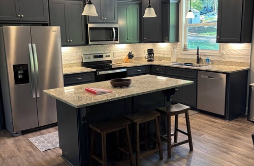 Jacksons' Gap House | New House on Lake Martin – Peaceful Creekside-Pet Friendly-Fishing-Auburn