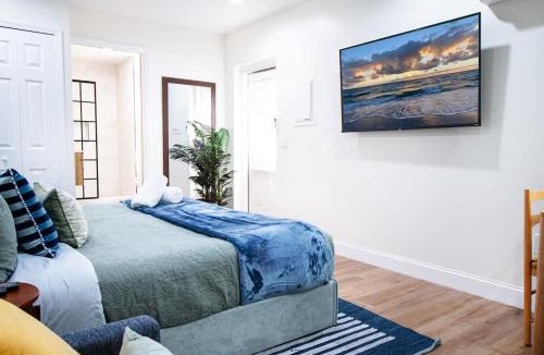 Orlando House | New King GH PetsOK PrivEnt Pvt FncdYard Tub Wash &Dryer
