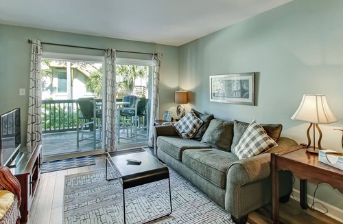 Fernandina Beach Condo | NEW LISTING - Sand Dollar VIllas - Forever Young