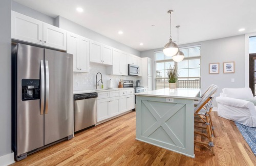Auburn Apartment | New Luxury Apartment over Target in Downtown Auburn - 202