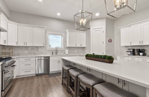 Tuscaloosa House | New! Luxury Rooftop Townhome | Walk to Stadium