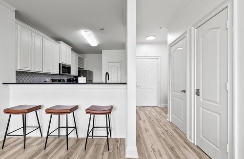 Tuscaloosa Condo | NEW Remodeled Condo Walk to Stadium