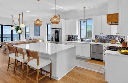 Waveland House | *NEW! The Haven-Pool, Hot Tub, Scenic Beach Views