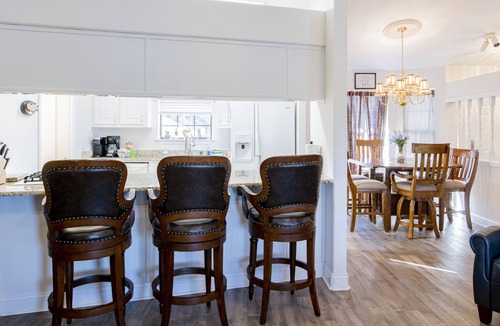 Milton House | New Years Open @ Pirate Cove, Waterfront Home, Boat Dock, Campfire Fun, Covered Porch