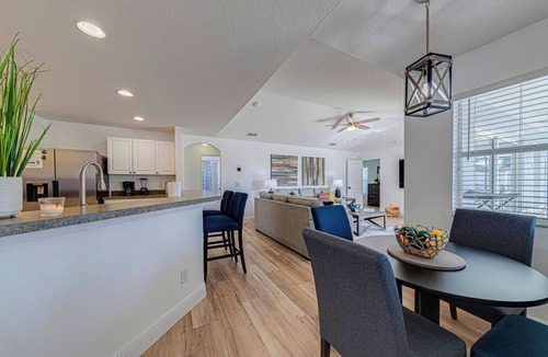 Tuscan Ridge Villa | ⭐NEWLY REFURBISHED | 4 Bed Villa | Large Private Pool Deck | Minutes to Disney⭐