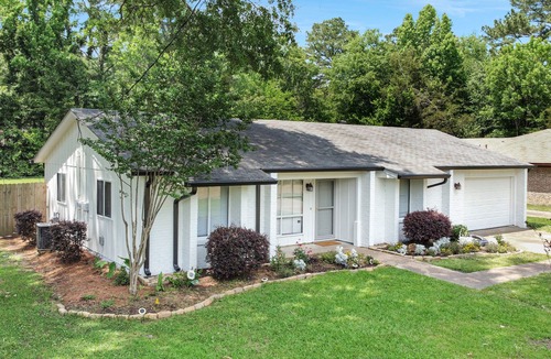 Flowood House | Newly remodeled 3 bedroom at the Reservoir