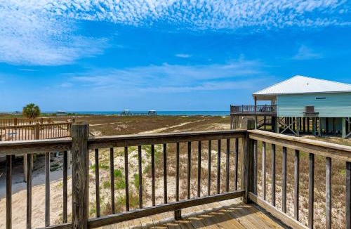 Silver Cay House | Newly remodeled bay view home with high-speed WiFi central AC and gas grill