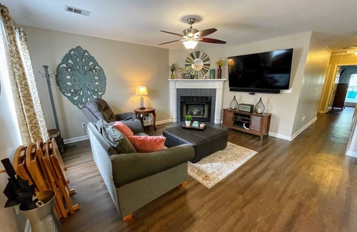 Tuscaloosa House | Newly Remodled 3 Br/2 Ba In Tuscaloosa