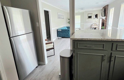 Gunter Afs House | NEWLY RENOVATED! 9 mins from Maxwell AFB - 3 mins from Baptist Hospital East