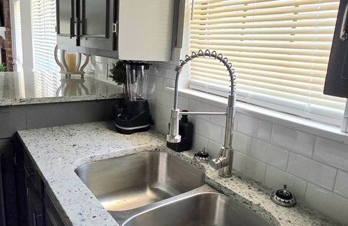 Gunter Afs House | NEWLY RENOVATED! 9 mins from Maxwell AFB - 3 mins from Baptist Hospital East