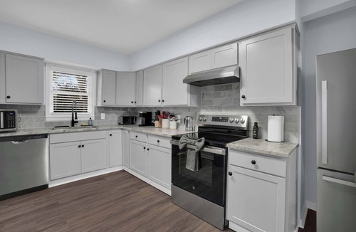 Gunter Afs House | Newly Renovated Home with Game Room & BBQ