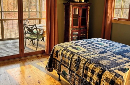 Valley Head Cabin | Newly updated luxury cabin +WiFI