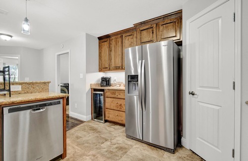 Navarre House | Nice clean 4-Bedroom home 10 mins from the beach