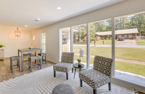 Northport House | Northport Game Day Getaway: 5 Mi to University!