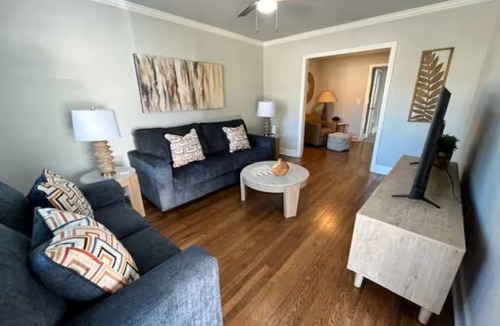 Northport House | Northport Retreat is convenient, quiet, and roomy